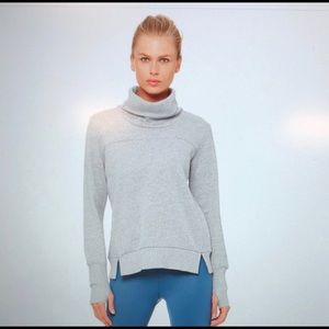 Alo Yoga Haze Longe Sleeve Top